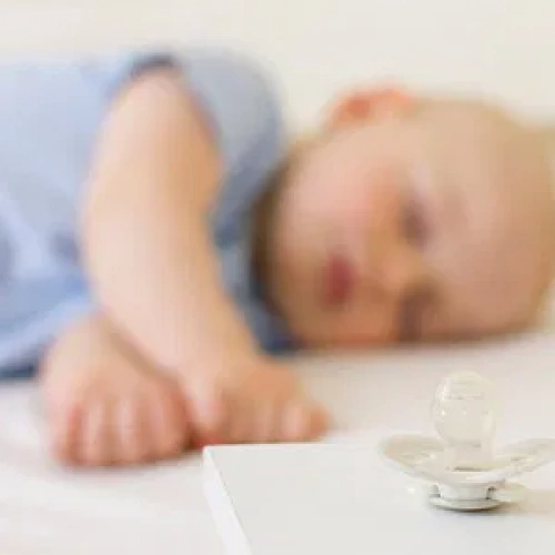 Bebeklerde Uyku Gerilemesi Nedir? Belirtileri Nelerdir?