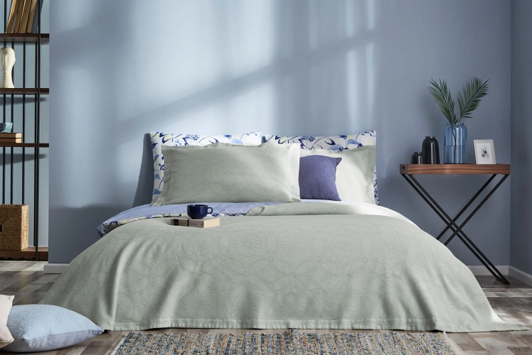 Jose Yatak Örtüsü Seti