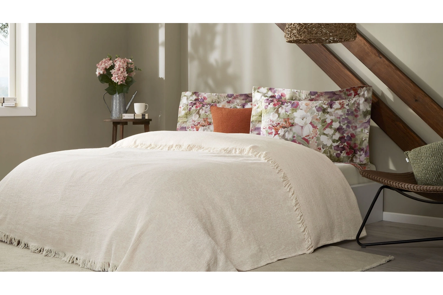 Jane Yatak Örtüsü