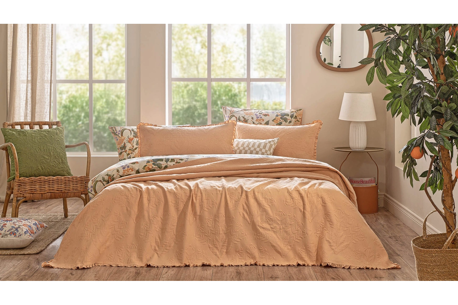 Rosalba Yatak Örtüsü