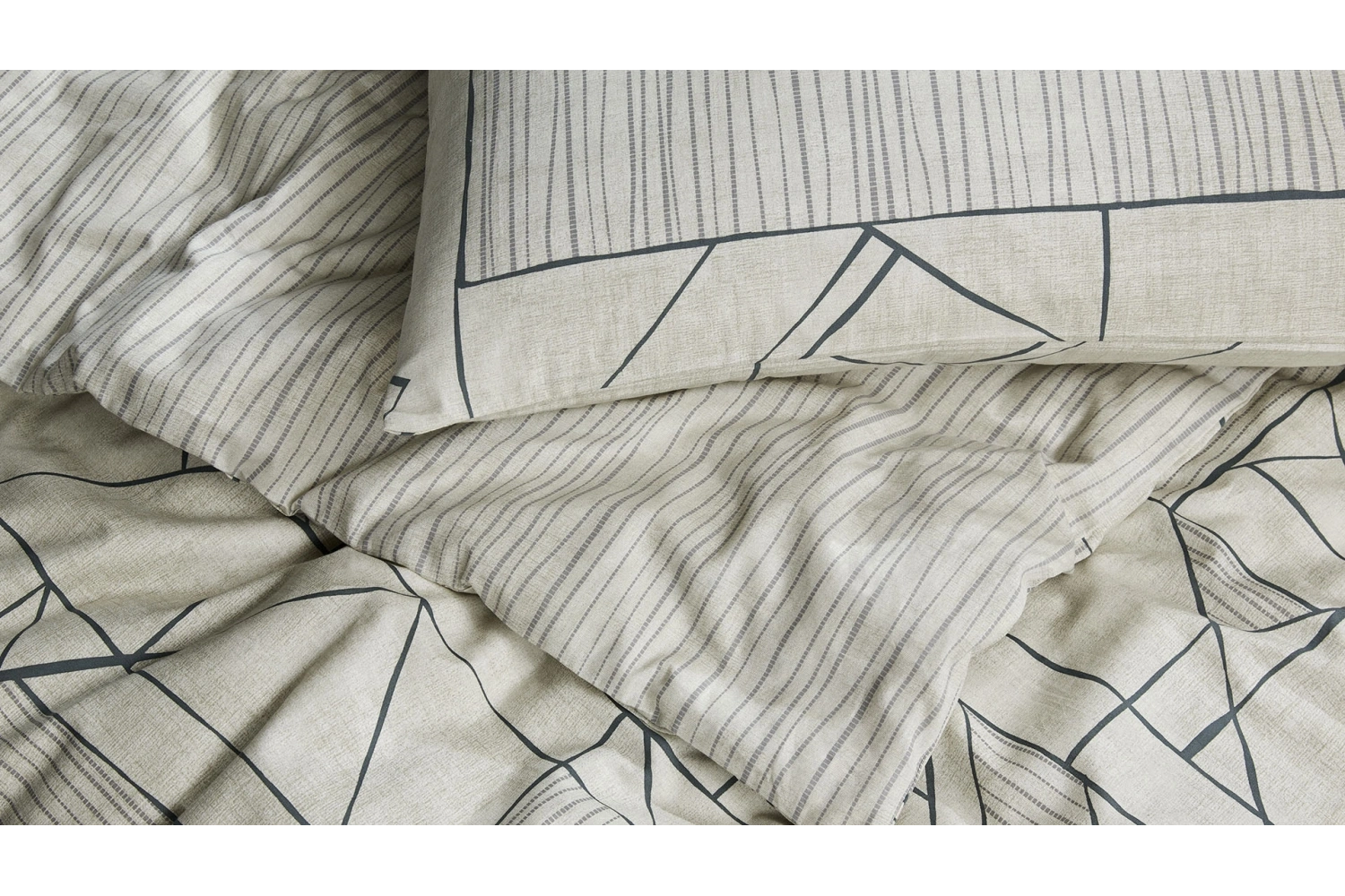 Geonelle Nevresim Takımı