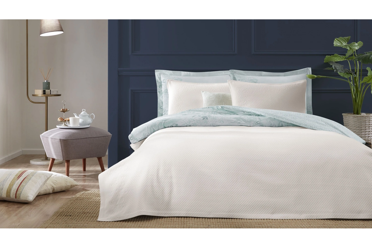 Luz Yatak Örtüsü Takımı