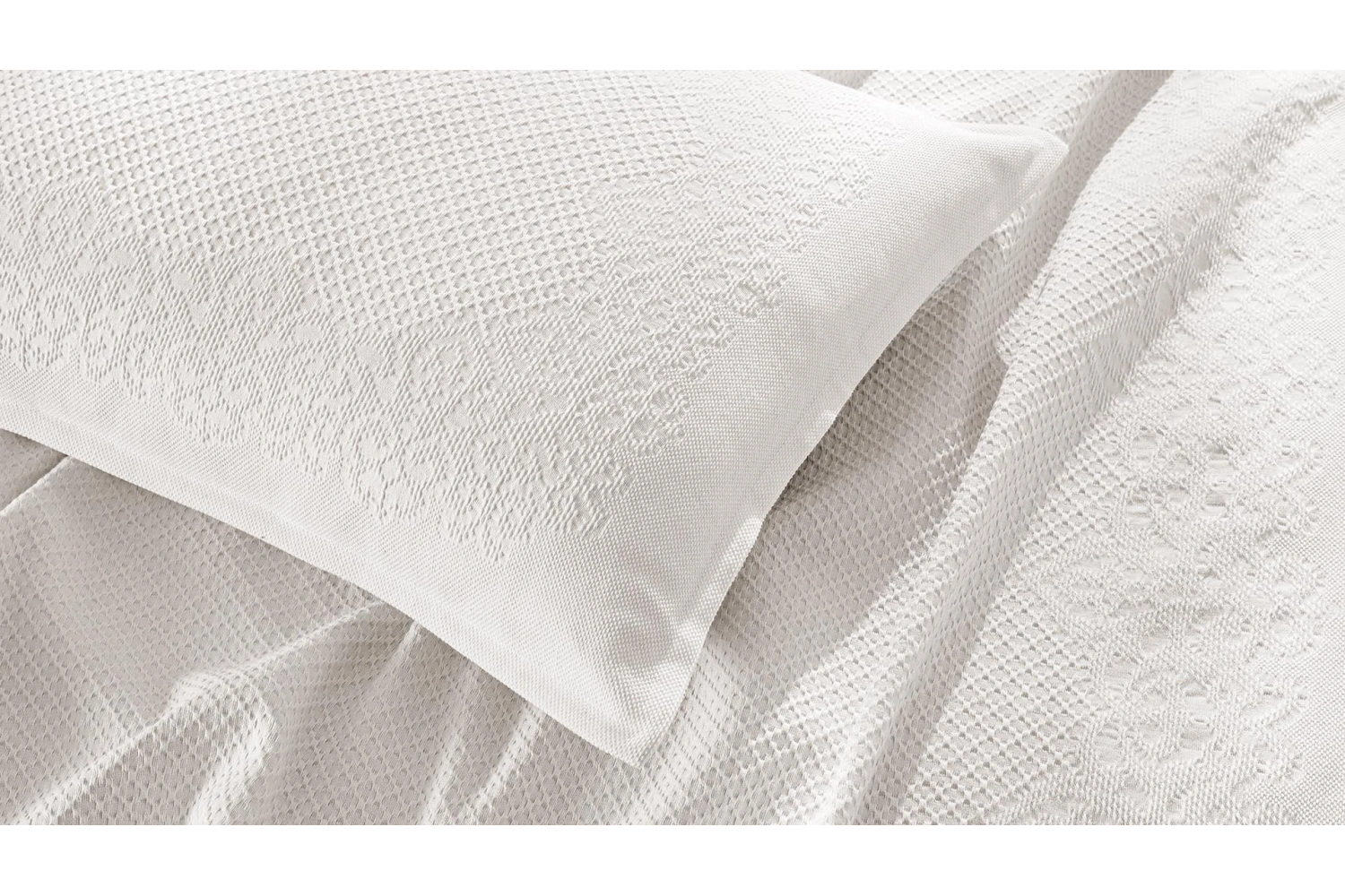 Luz Yatak Örtüsü Takımı