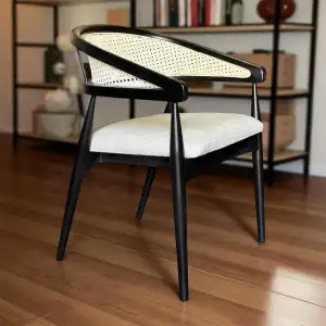 Gazel Hasırlı Ahşap Sandalye - Siyah