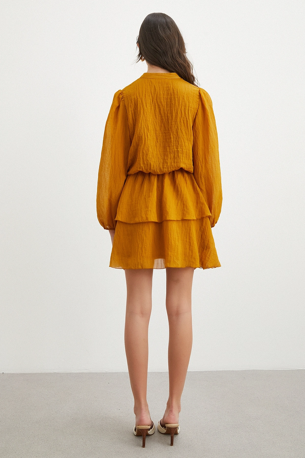 Bolon Kol Hakim Yaka Katlı Şifon Elbise