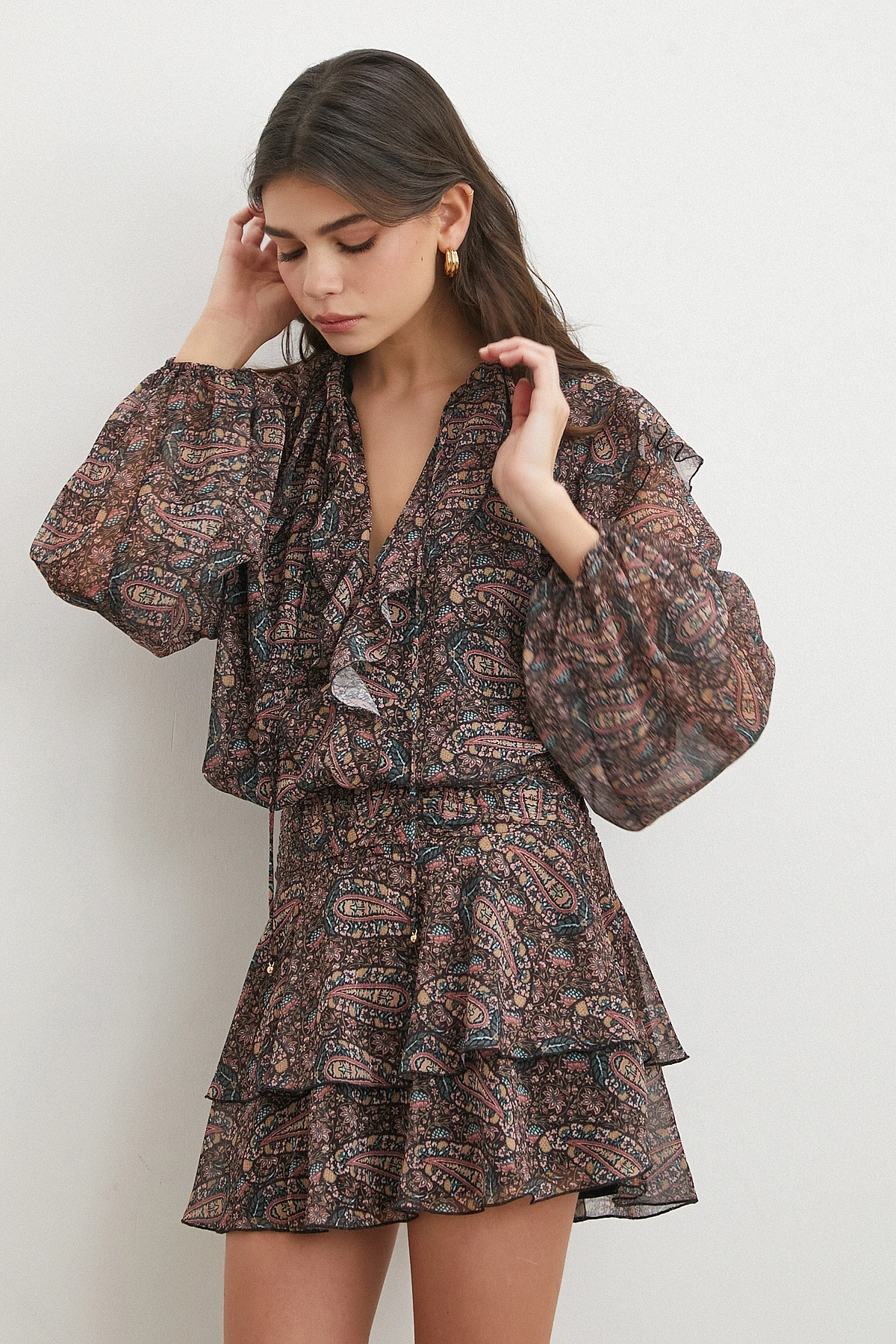 Paisley Desenli Fırfırlı Gömlek