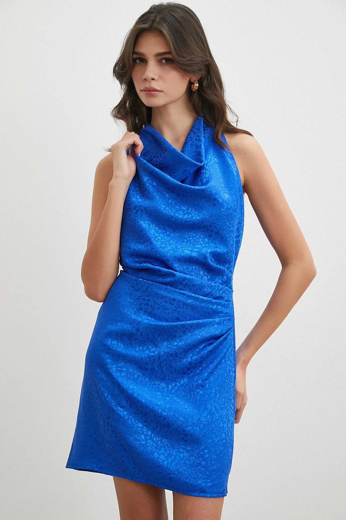 Saks Mavisi Jakarlı Halter Yaka Elbise