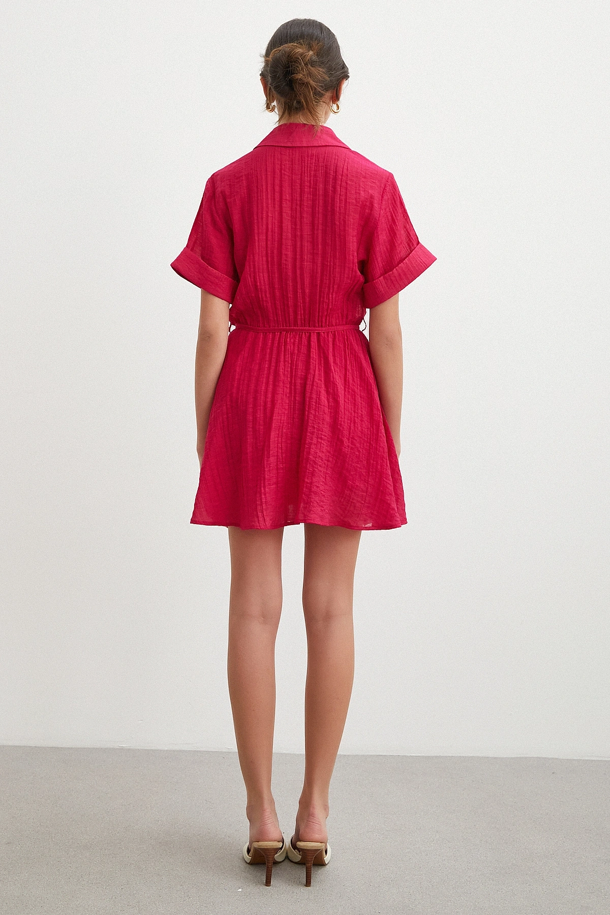 Hakim Yaka Katlı Şifon Elbise