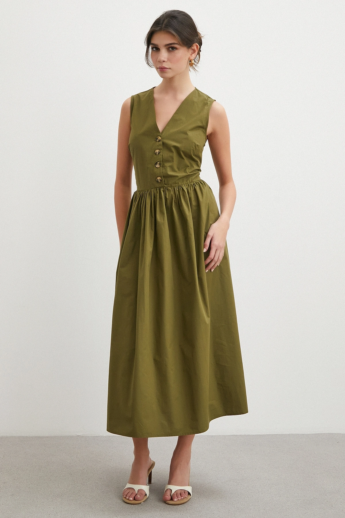 Picnic Chic Düğmeli Elbise