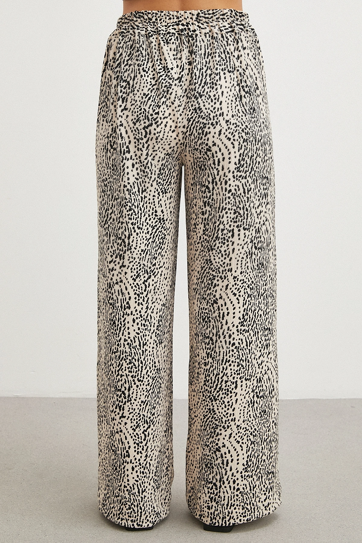 Leopar Desenli İpli Pantolon