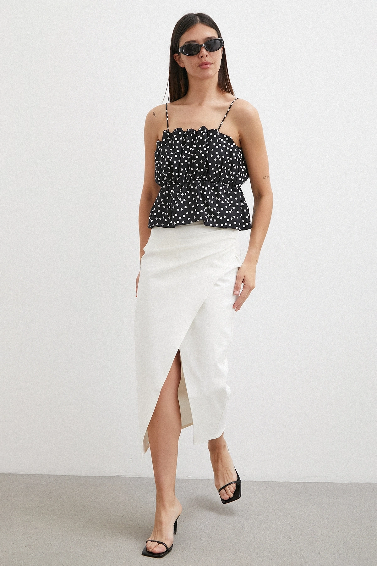 Askılı Crop Bluz