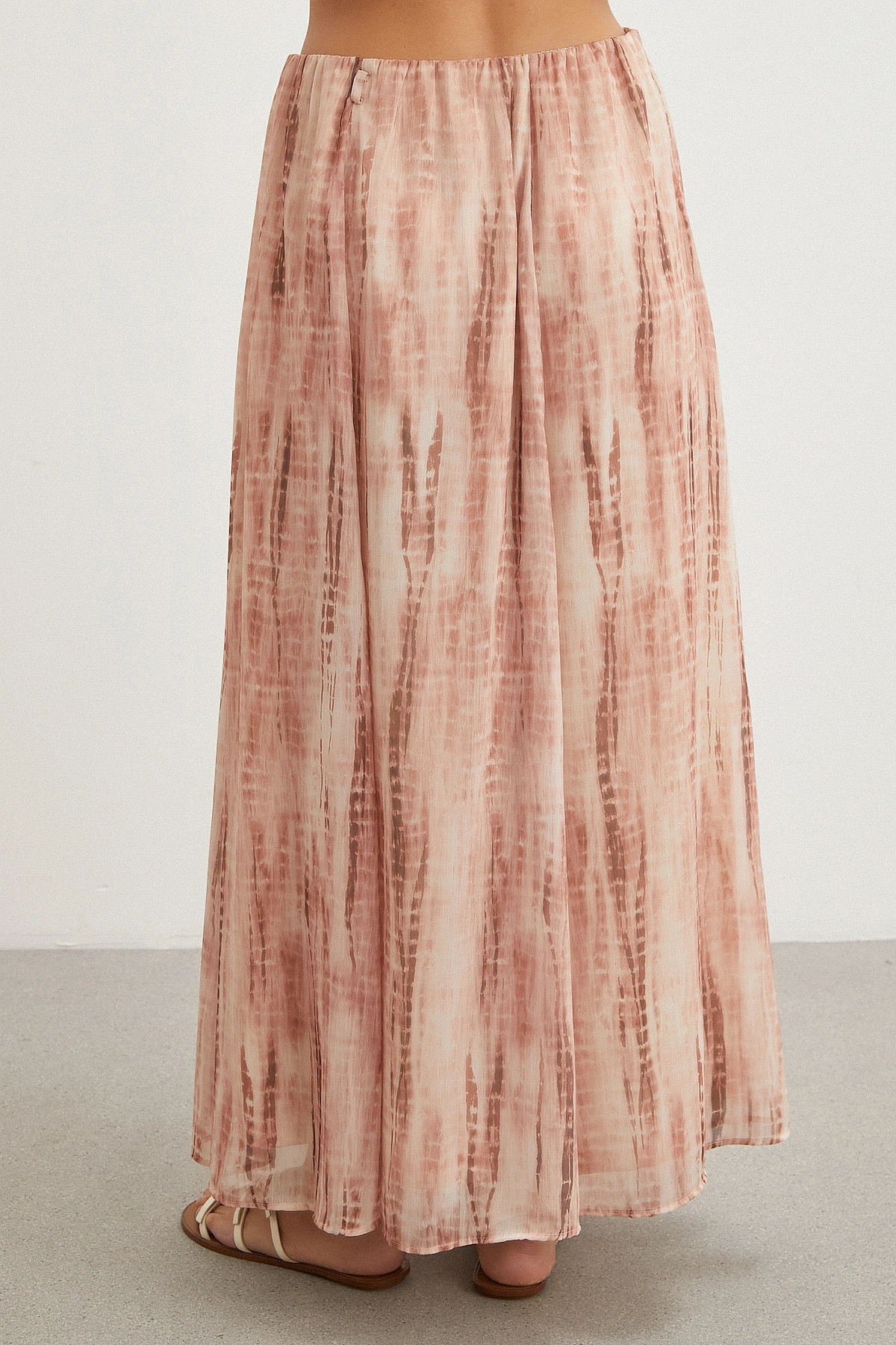 Nude Tonlu Batik Maxi Etek