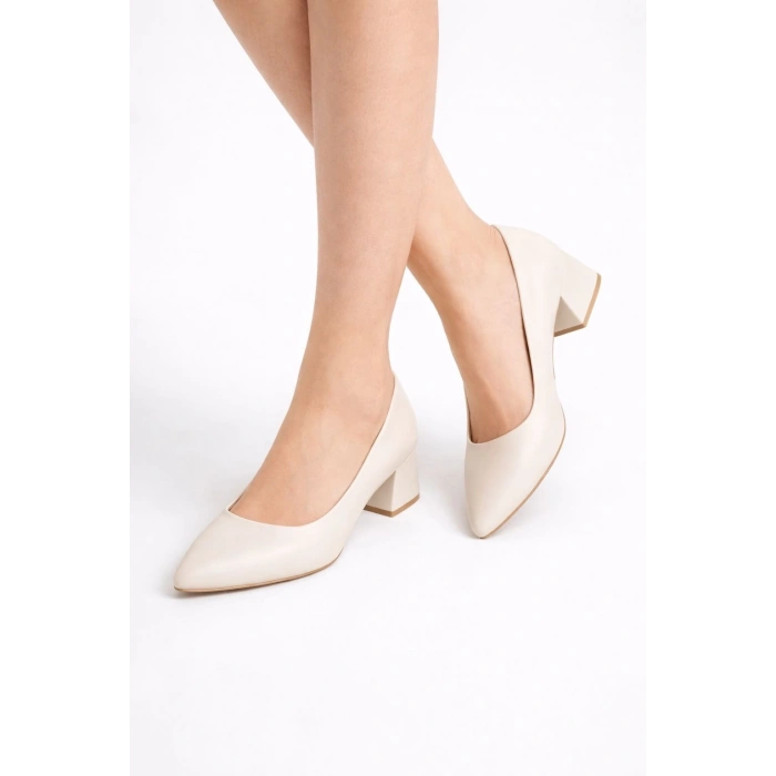 Desniy Bej Cilt Topuklu Ayakkabı