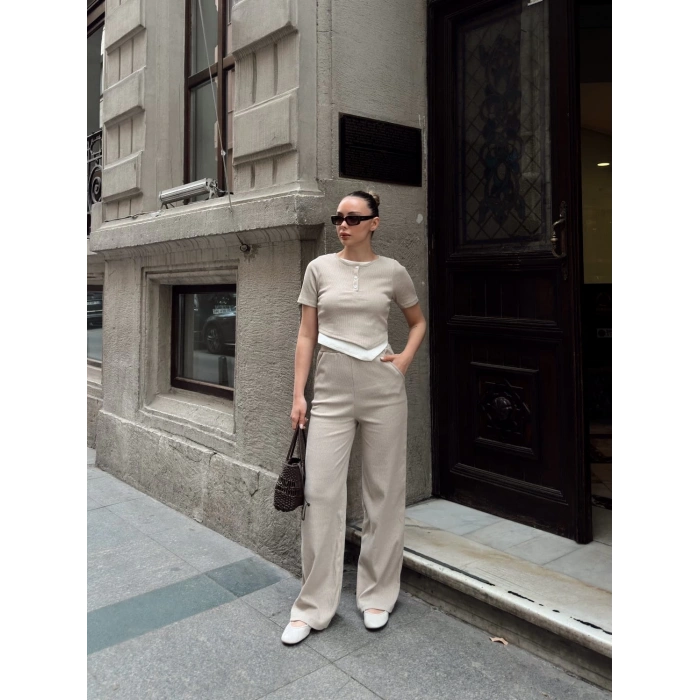 Düğme yakalı bej alt üst takım s3943