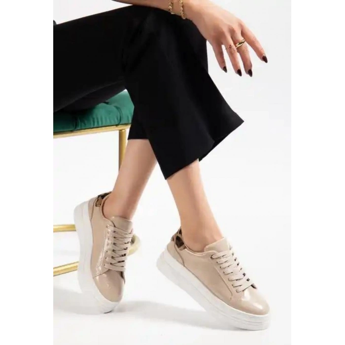 Jetan Bej Rugan Bağcıklı Spor Ayakkabı