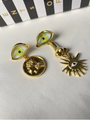 Tasarım Yeşil Gözlü Küpe