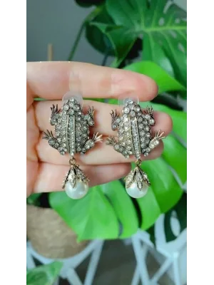 İncili Kurbağa Küpe