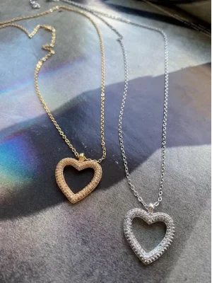 Zirkon Taşlı,Kalp Uçlu Zincir Kolye