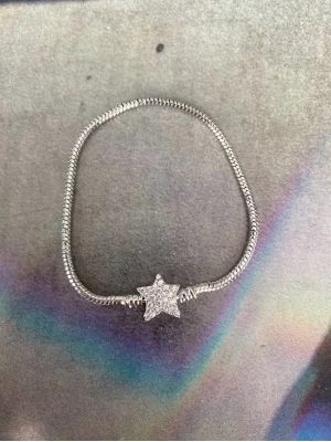 Yıldız Pandora Bileklik