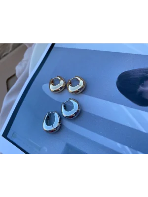 Parlak Yüzeyli Damla Küpe