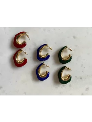 Yamuk Formlu Akrilik Küpe