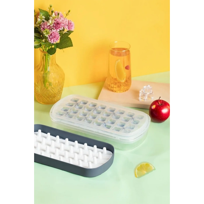 32 Gözlü Hazneli Silikon Buzluk MP-7075