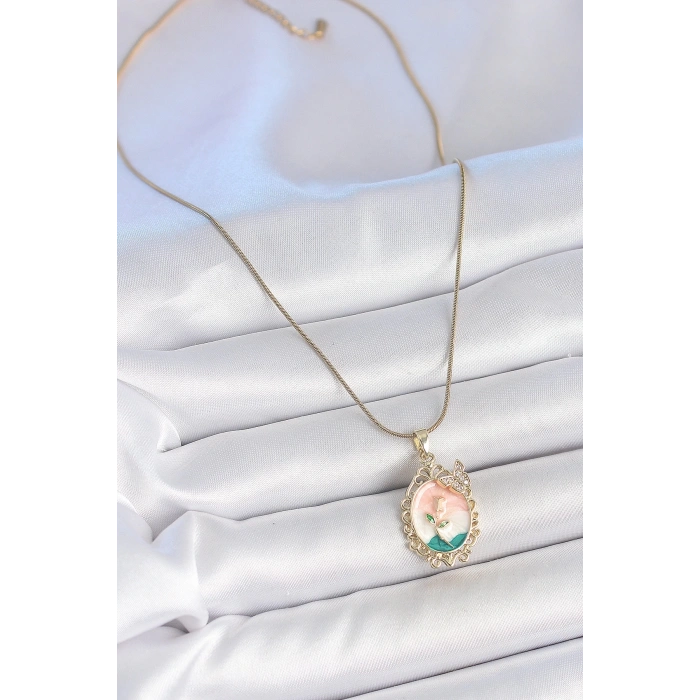 BFS 316L Çelik Gold Renk Zincir Mix Renk Çiçek İşlemeli Zirkon Taş Detaylı Portre Model Kadın Kolye