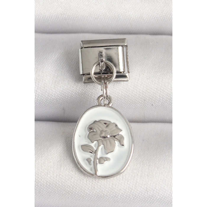 BFS 316L Çelik Gümüş Renk Çiçek İşlemeli Beyaz Portre Model Nomination Charm