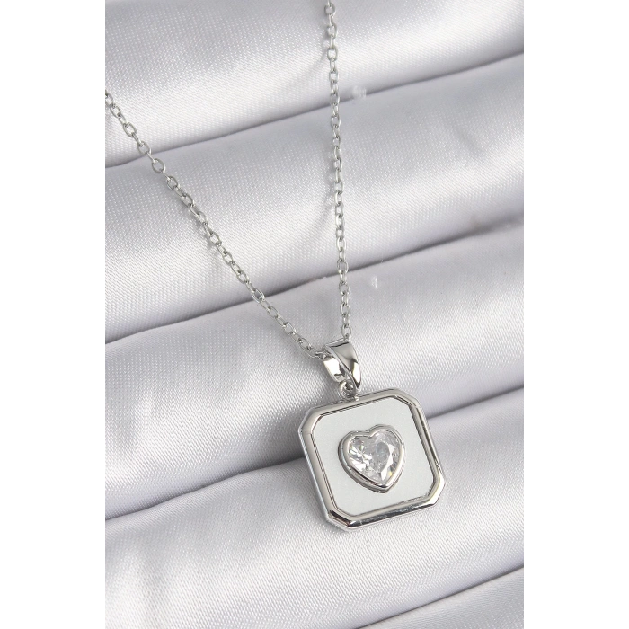 BFS 316L Çelik Gümüş Renk Kare Madalyon Kalp Zirkon Taş İşleme Kadın Kolye