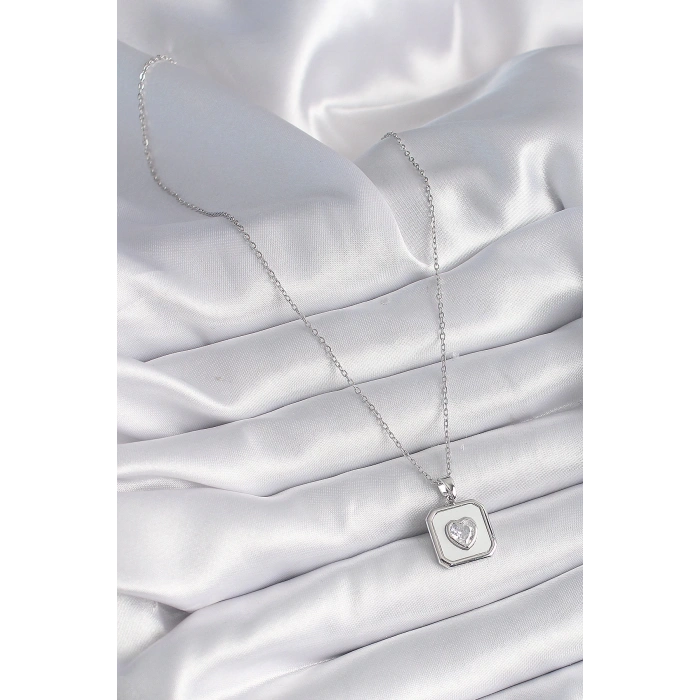 BFS 316L Çelik Gümüş Renk Kare Madalyon Kalp Zirkon Taş İşleme Kadın Kolye
