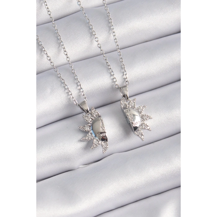 BFS 316L Çelik Gümüş Renk Zirkon Taşlı Güneş Model İşleme Yazı Detay Arkadaşlık Kolyesi