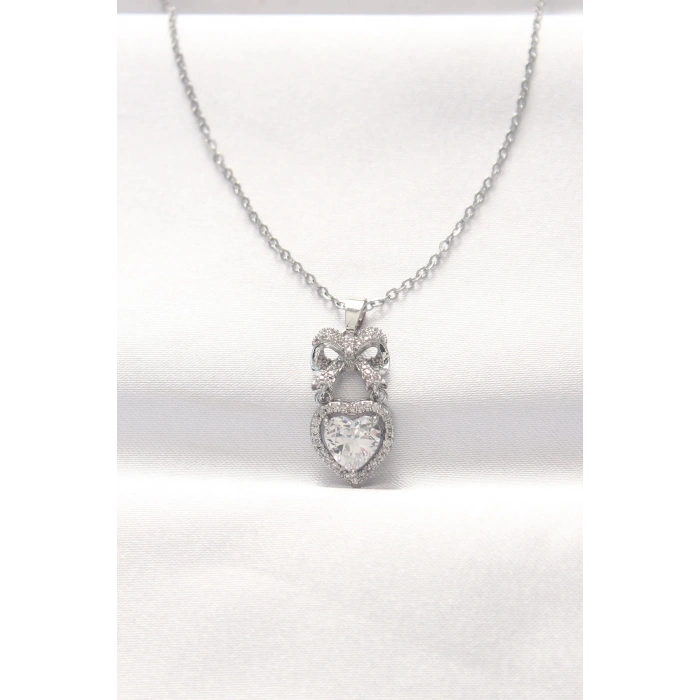 BFS 316L Çelik Silver Renk Zirkon Taşlı Kalpli Fiyonk Kolye