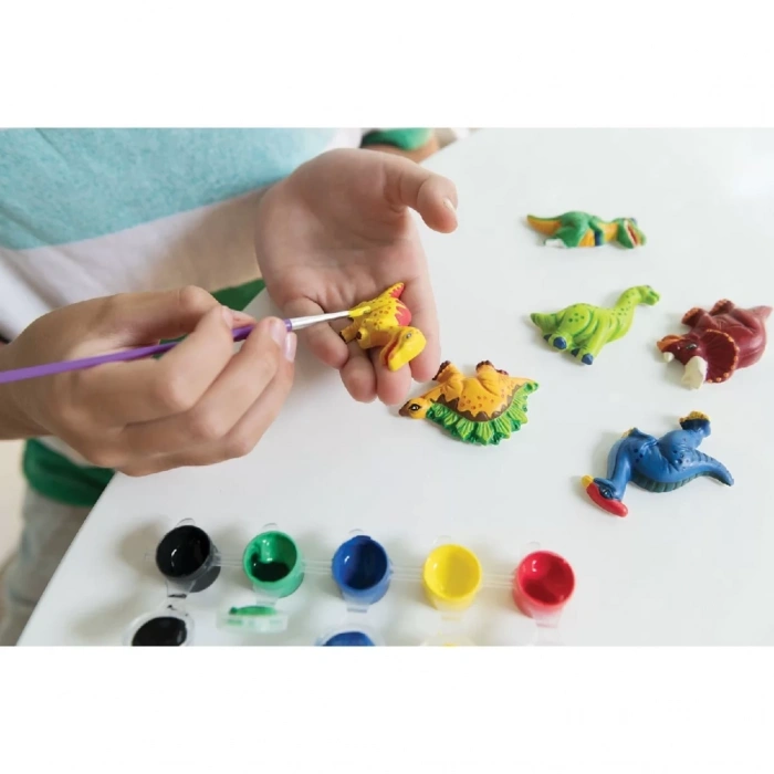 BFS   4M Dinozor Kalıp ve Boyama Seti