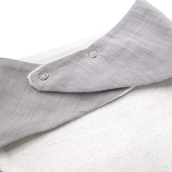 BFS     Ahşap Diş Kaşıyıcılı Bürümcük Müslin Önlük 736 Gri