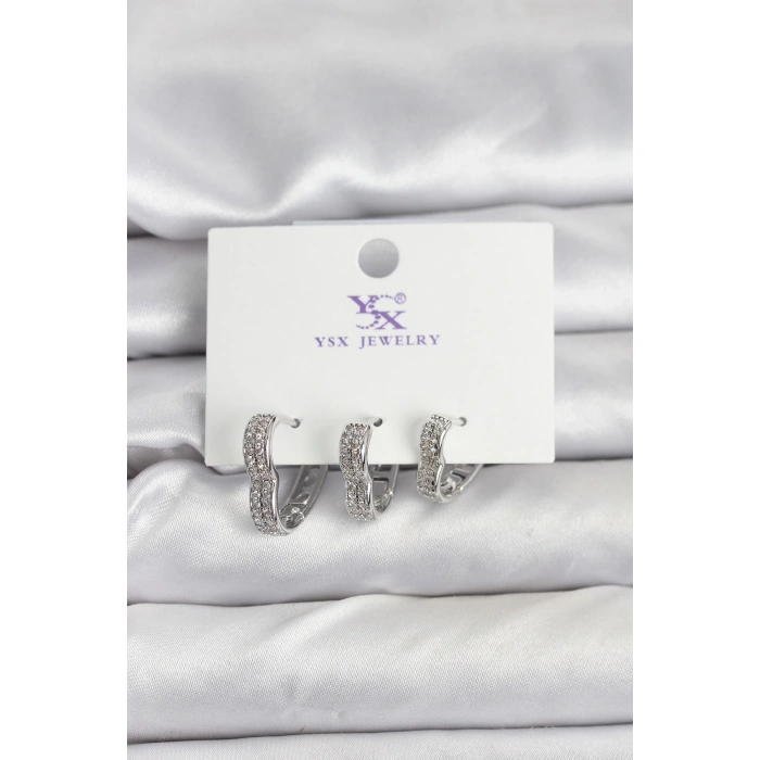 BFS Gümüş Renk Pirinç Zirkon Taşlı Kalpli Kadın Küpe