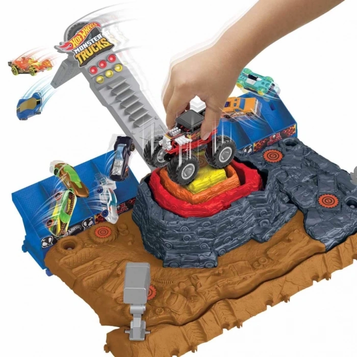 BFS   Hot Wheels Monster Trucks Muhteşem Çarpışma Arenası Oyun Seti HNB96
