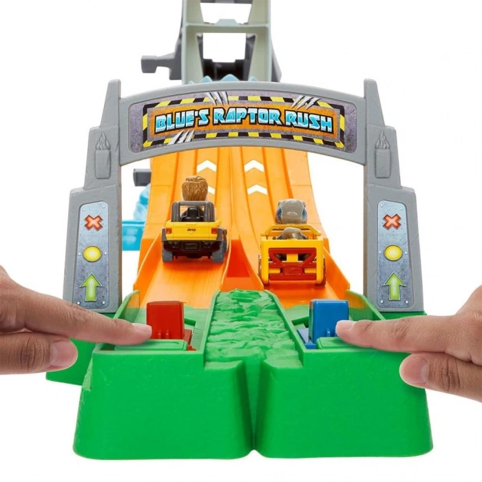 BFS   HTP12 Hot Wheels Racerverse Jurassic Pist Seti