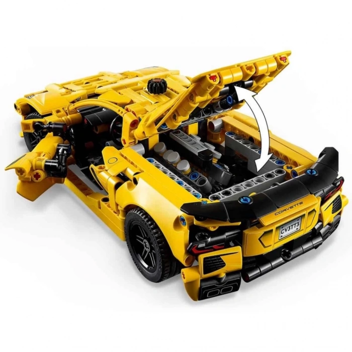 BFS  LEGO Technic Chevrolet Corvette Stingray