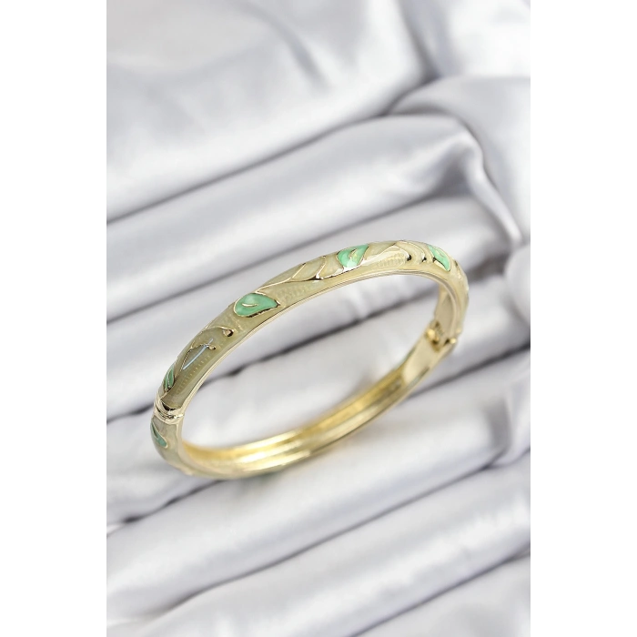 BFS Mineli Pirinç Yeşil Yaprak Motifli Gold Renk Kadın Kelepçe