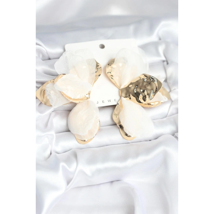 BFS Pirinç Gold Renk Beyaz Tüllü Lotus Kadın Küpe