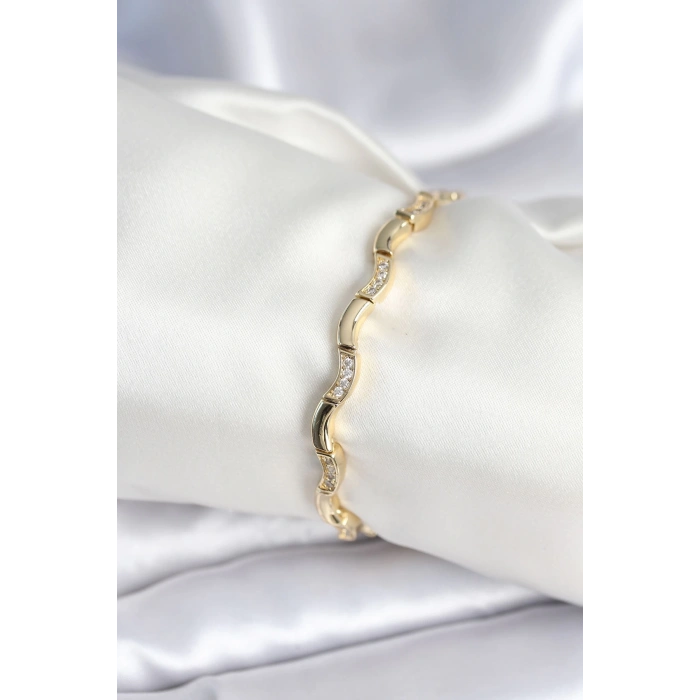 Mey İthalat® Pirinç Gold Renk Dalgalı Model Kadın Bileklik