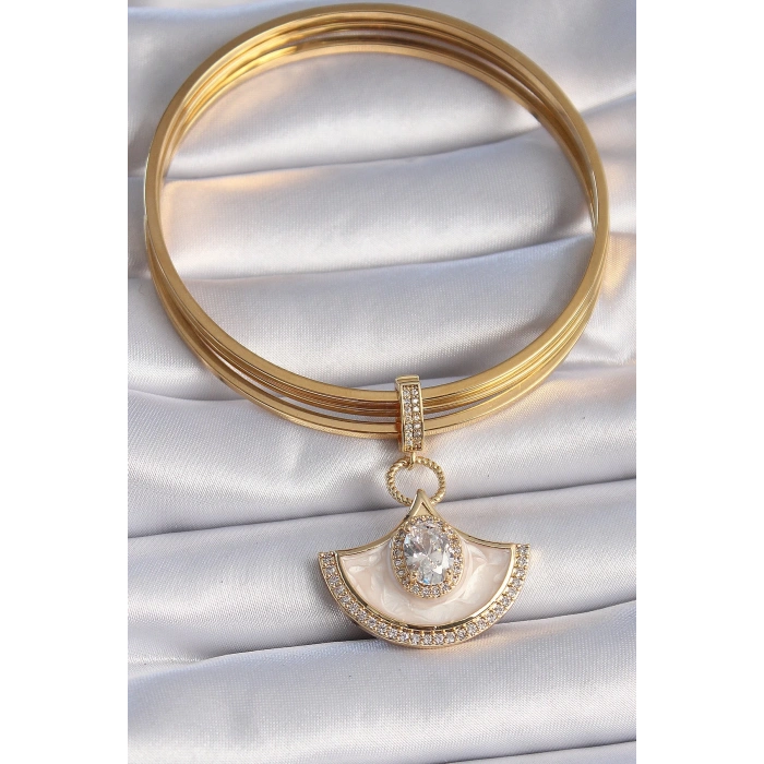 BFS Pirinç Gold Renk Zirkon Taş Detaylı Beyaz Mineli Ajda Charm