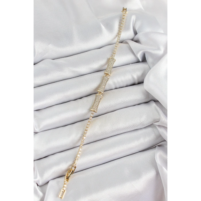 BFS Pirinç Gold Renk Zirkon Taşlı Kemik Model Kadın Bileklik