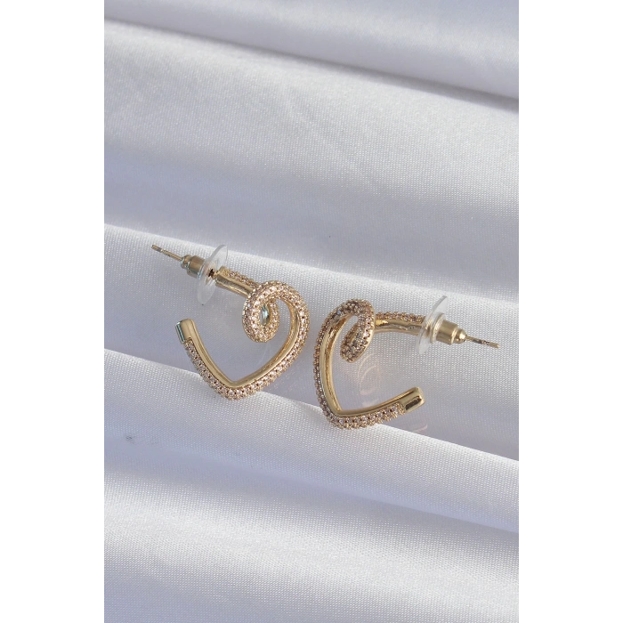 BFS Pirinç Gold Renk Zirkon Taşlı Kıvrımlı Yarım Kalp Küpe