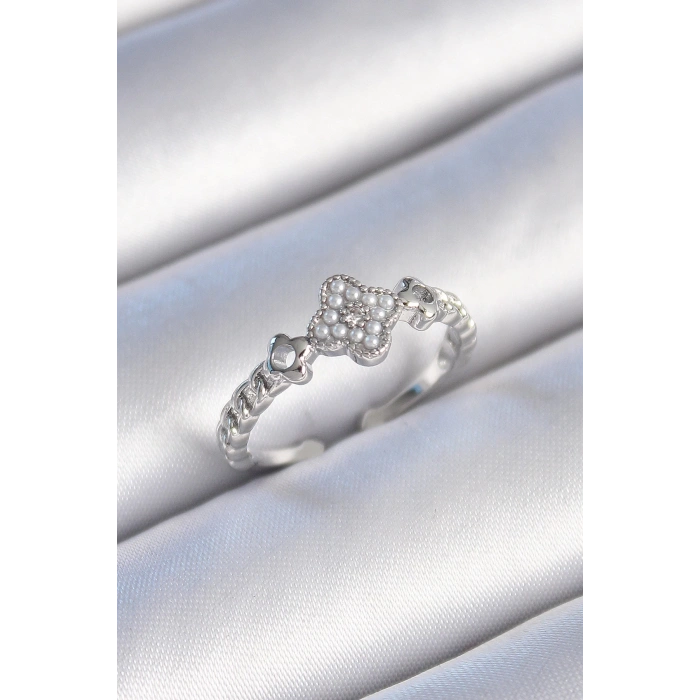 BFS Pirinç Gümüş Renk İncili Yonca Model Zirkon Taş Detaylı Kadın Yüzük