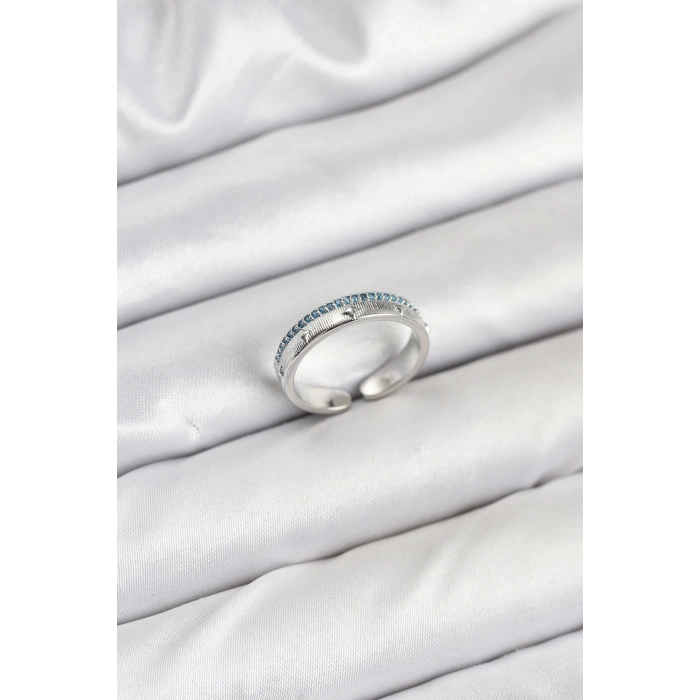 BFS Pirinç Gümüş Renk Sıralı Zirkon Taşlı Kutup Yıldızı Model Kadın Yüzük