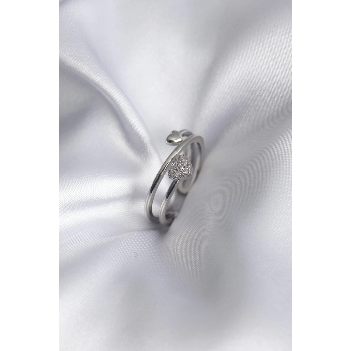 BFS Pirinç Gümüş Renk Zirkon Taş Detay Kalp Model Kadın Yüzük