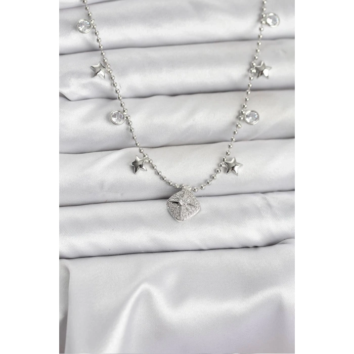 BFS Pirinç Gümüş Renk Zirkon Taşlı Kutup Yıldızı Model Kadın Kolye