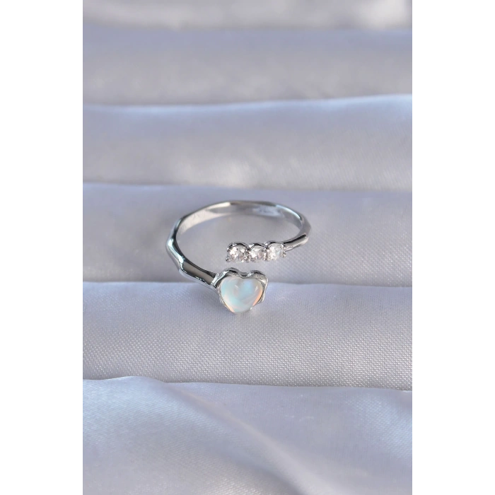 BFS Pirinç Gümüş Renk Zirkon Taşlı Sedefli Kalp Model Ayarlanabilir Yüzük