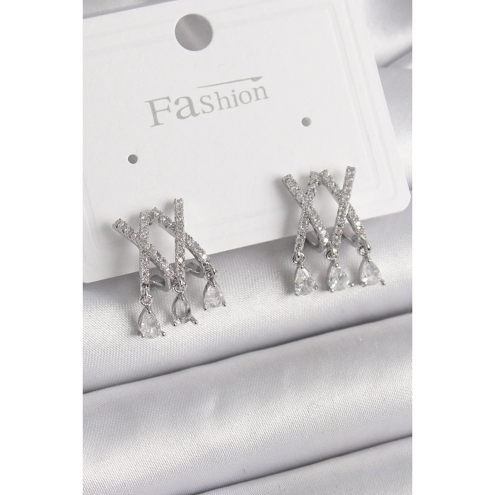 BFS Pirinç Gümüş Renk Zirkon Taşlı X Model Sallantı Detay Kadın Küpe